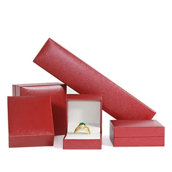 Nové Šperky Box Červeného Papiera Náhrdelník Náramok, Prsteň Sledovať Prípade Koženka Darčekové Balenie Displej Držiak Svadobné Dodávky