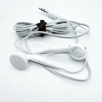 staré slúchadlá veľké zvukové pole MP3 zátkové chrániče sluchu