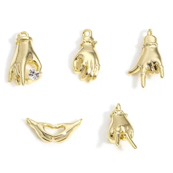 2 ks Medi Charms Zlatá Farba 3D Ručné Prihlásenie Gesto Drahokamu Prívesky DIY Náhrdelník Náramky Pre Ženy Strany Šperky Zistenia